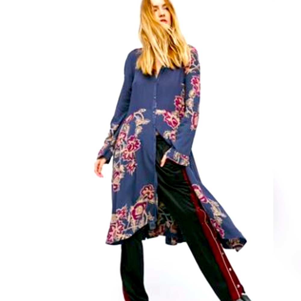 Free People Dress - Floral- Blue - Long Sleeve, Button down, Size L, EUC